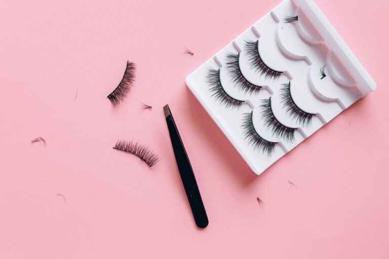 lash extension salon