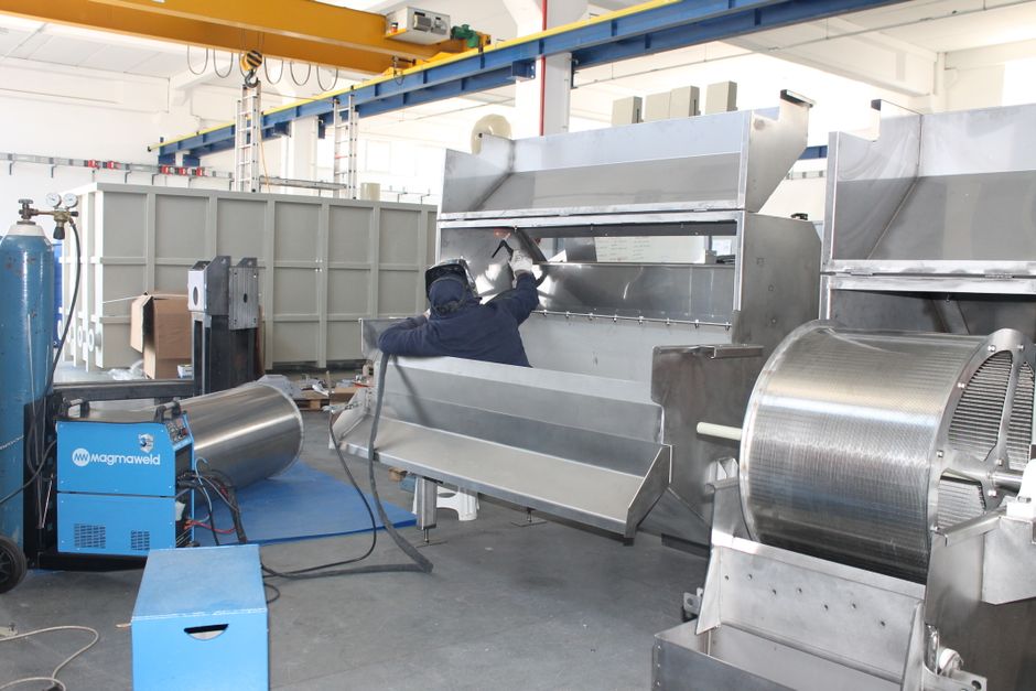 metal fabrication shop
