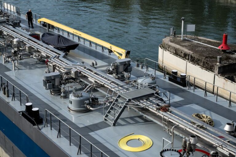 marine engine supplier